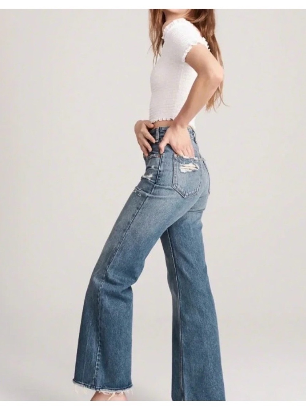 High-Rise Blue Wide Leg Jeans - Light Indigo Flare